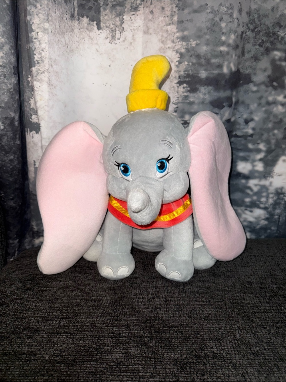 Disney Store Dumbo Plush 14” Gray Elephant Pink Ears Yellow Hat